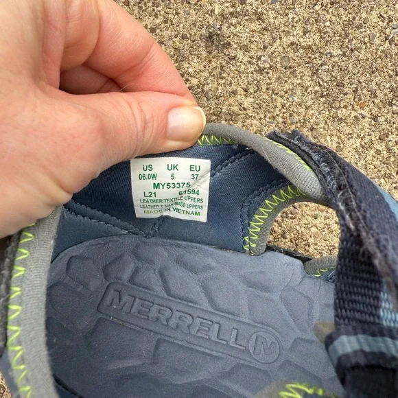 Merrell sandals - Picture 3 of 3